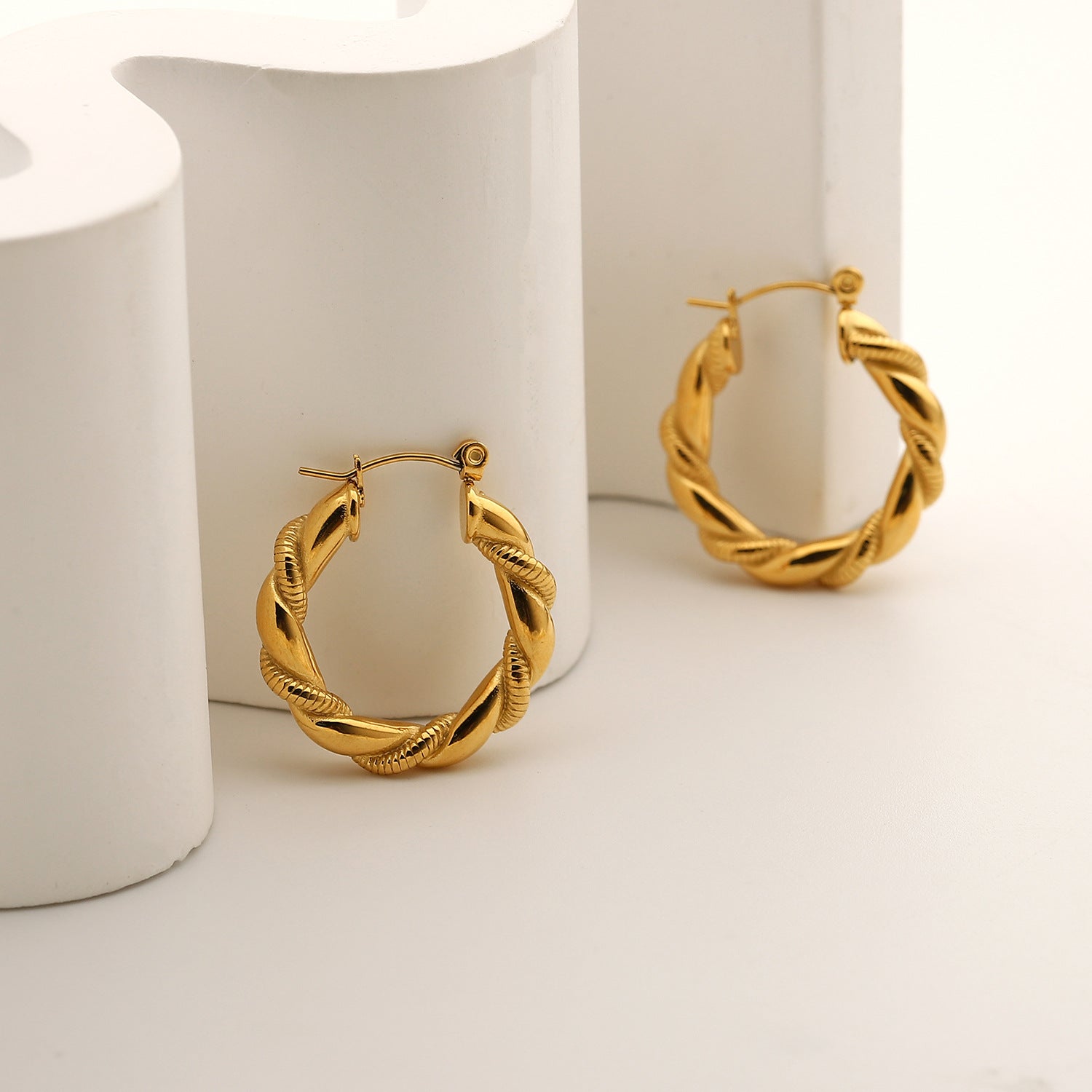 Earrings 18K Gold Plated Stainless Steel Bread Pattern - Moyyudé