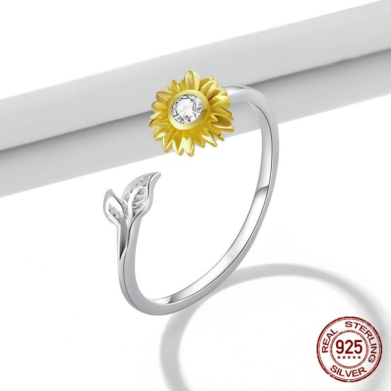 Bague Ouverte Tournesol Plaquée Or – Élégance Florale Ajustable - Moyyudé