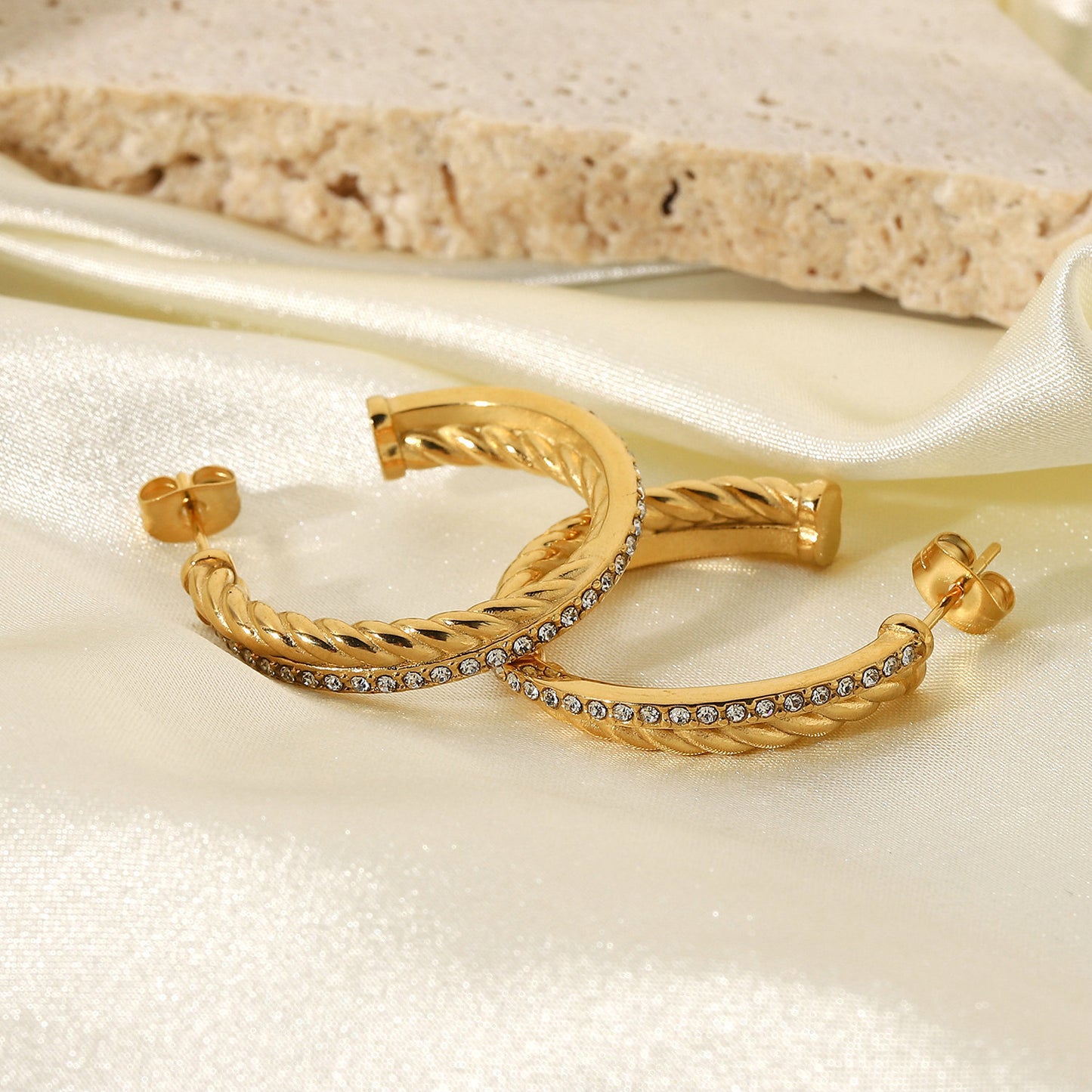 18K Gold-plated Stainless Steel Zircon Twist Cross C-shaped Earrings - Moyyudé