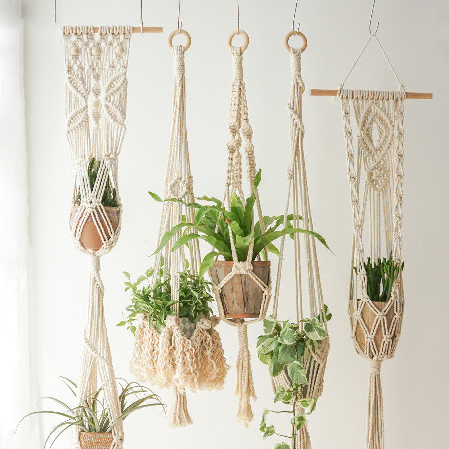 Hand made hanging basket tapestry - Moyyudé