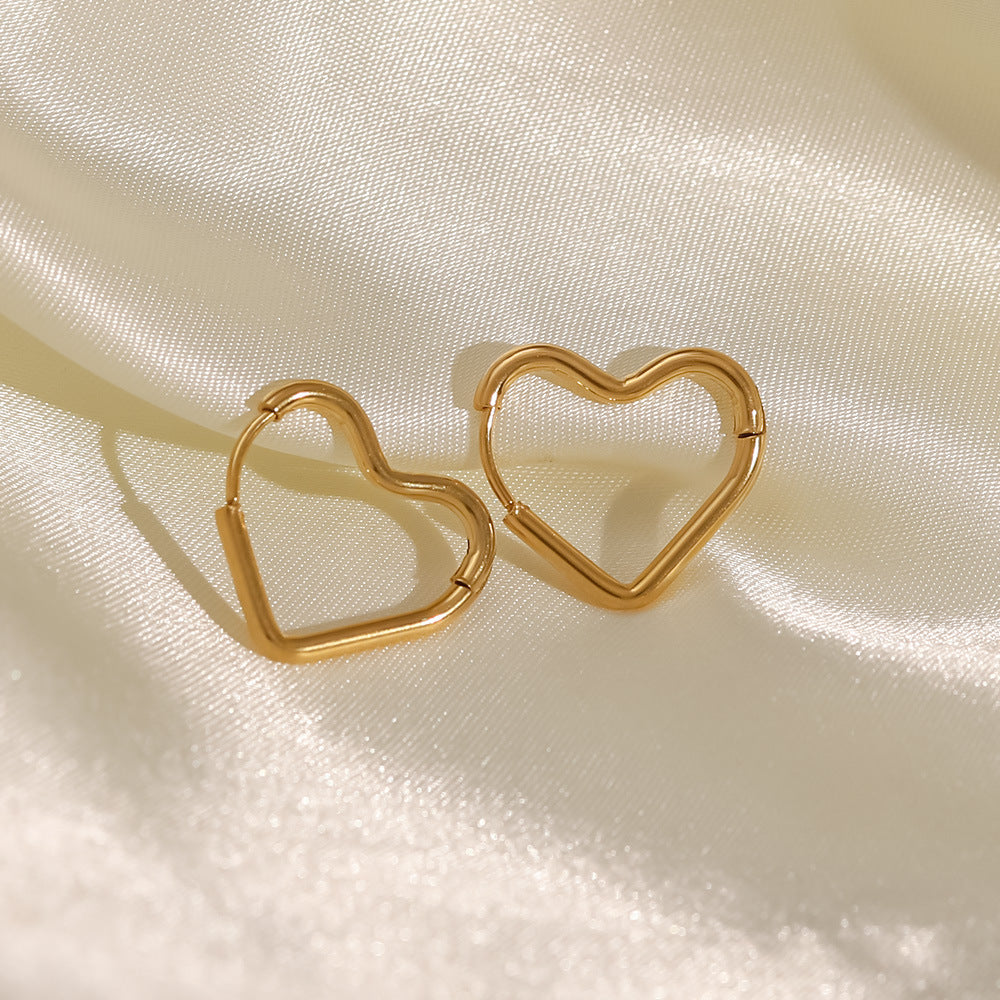 Stainless Steel Plated 18K Gold Heart Earrings - Moyyudé