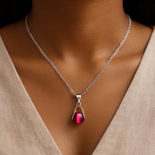 Collier Œil de Chat Rose – Pierre Naturelle & Acier Inoxydable – Collection Naya - Moyyudé