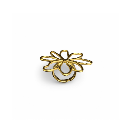 Bague fleur acier inoxydable femme dorée avec design élégant et moderne signée Moyyudé