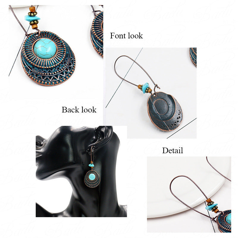 Boucles D'oreilles Vintage Turquoise en métal avec pierre turquoise et détails artisanaux Moyyudé