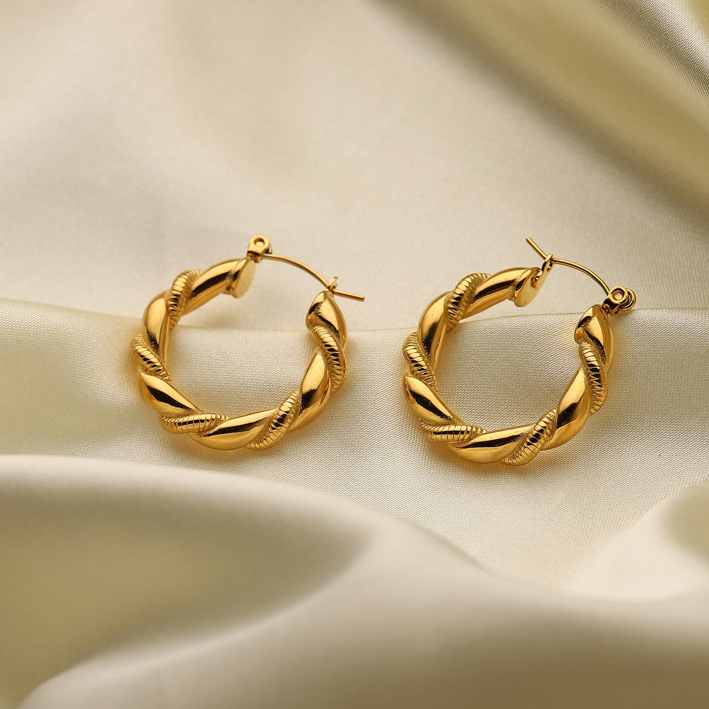 Earrings 18K Gold Plated Stainless Steel Bread Pattern - Moyyudé
