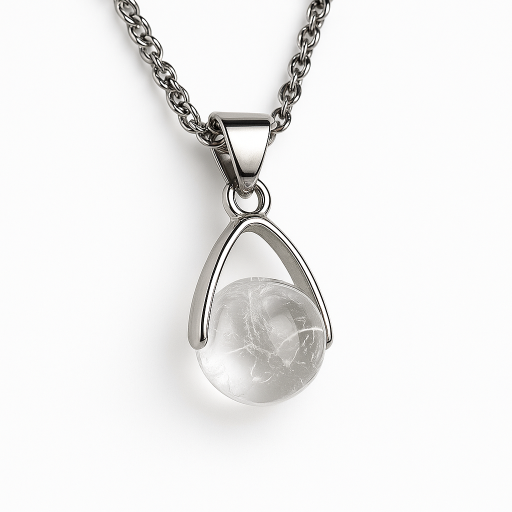 Collier cristal de roche femme avec pendentif sphère en pierre naturelle et chaîne argentée Moyyudé