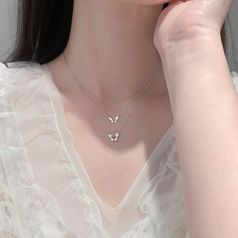 Collier Double Papillon Étincelant en  plaqué Argent - Moyyudé