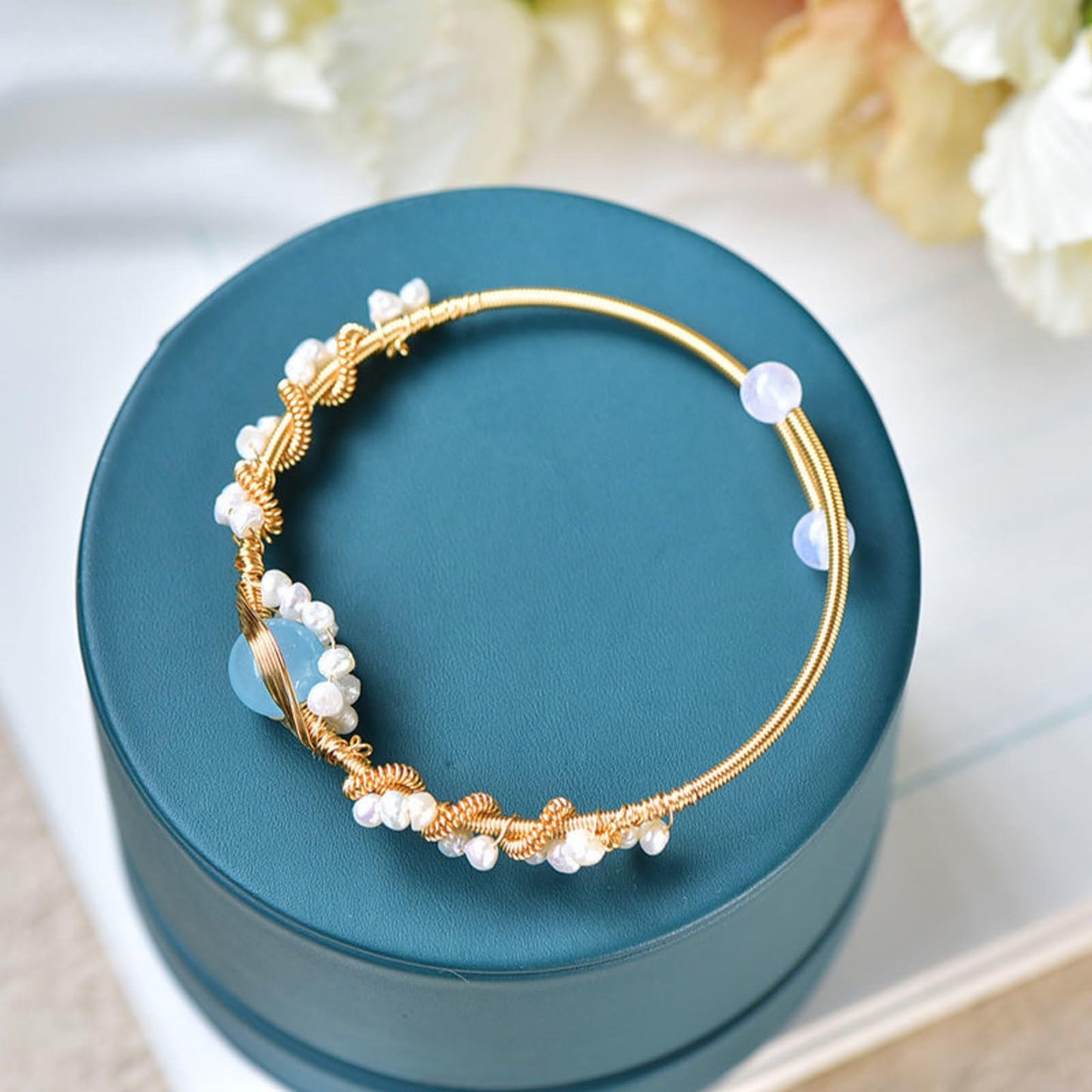 Pearl Bracelets For Women Gold Plating Pearl Bracelet Gold Wire Braided Vintage Style Bracelets Cuff Bracelets Fashion Bracelet - Moyyudé