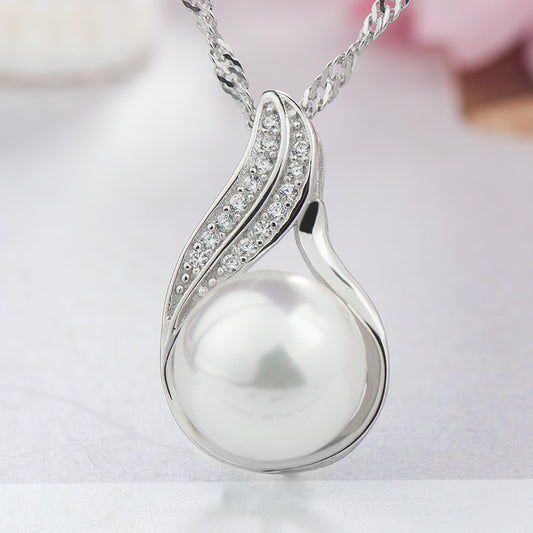 Pendentif argent perle en forme de cygne avec zircon brillant et chaîne argentée